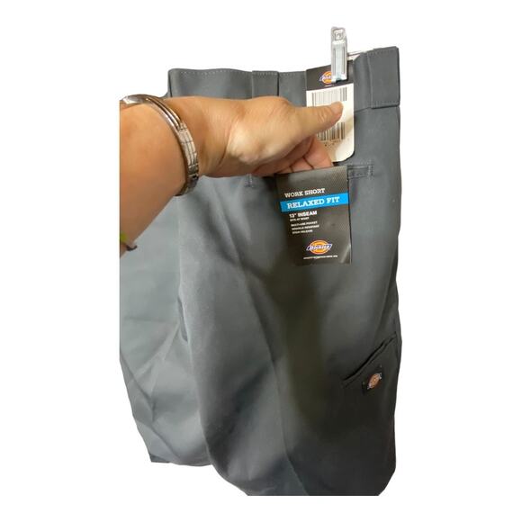 Dickies Men's Size 38 Relaxed Fit Work Shorts Black 13" Inseam Mid Rise NWT - Picture 6 of 9